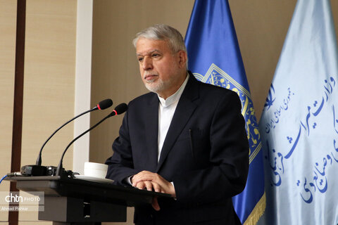 مراسم رونمایی از بیست عنوان کتاب از تازه‌های نشر پژوهشگاه میراث‌فرهنگی و گردشگری با حضور صالحی امیری