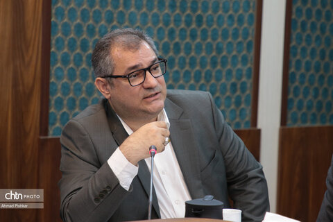 نشست خبری برخط مدیران کل استان ها با حضور صالحی امیری