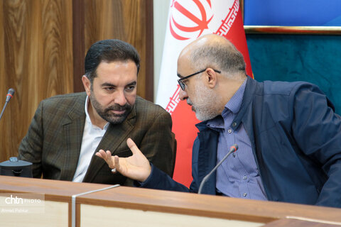 نشست خبری برخط مدیران کل استان ها با حضور صالحی امیری