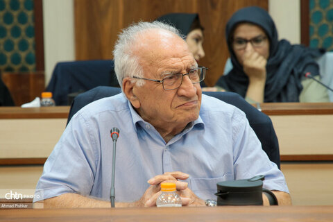 نشست خبری برخط مدیران کل استان ها با حضور صالحی امیری