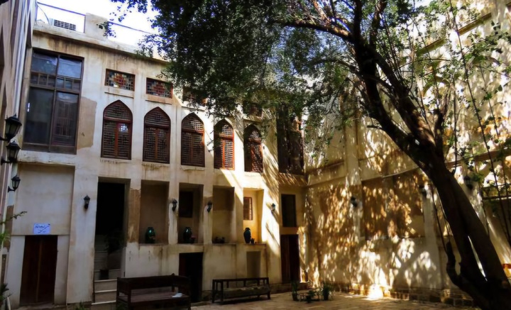 برپایی تکیه هنرمندان فاطمی در بافت تاریخی بوشهر