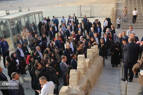 ایرانشناسی