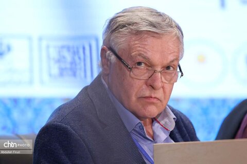 دومین نشست علمی (حافظ و ایران‌شناسی)