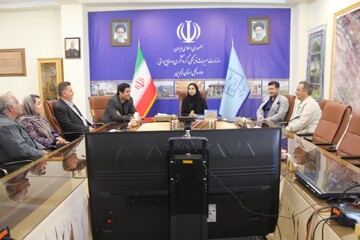 برگزاری نشست سرپرست اداره‌کل میراث‌فرهنگی استان قزوین با اعضای جامعه واحدهای اقامتی/ بررسی چالش‌ها و تقویت همکاری‌ها