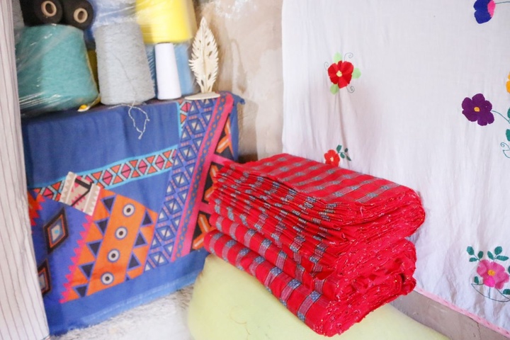 ثبت ملی چادرشب‌بافی روستای رویین اسفراین در فهرست میراث ناملموس کشور