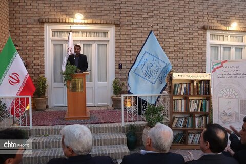 آیین رونمایی از طرح کتاب سفر ویژه اقامتگاه های بومگردی وسنتی هم زمان با هفته کتاب وکتابخوانی در مشهد