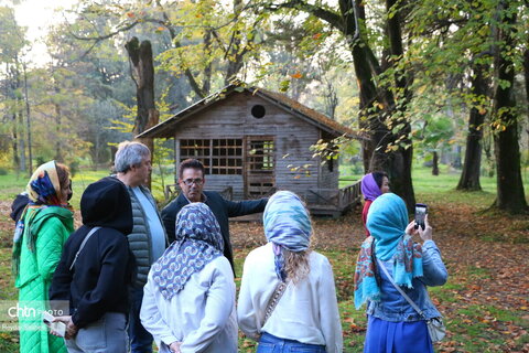 بازدید فعالان گردشگری روسیه از باغ گیاه‌شناسی نوشهر