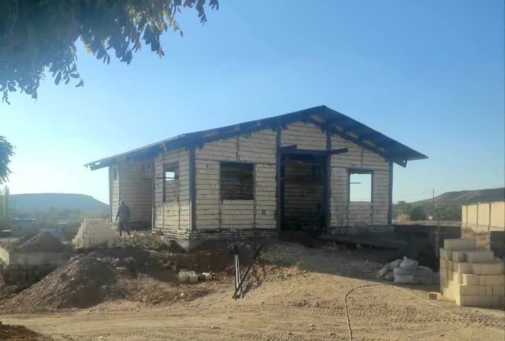 آغاز مرحله دوم ساخت سرویس بهداشتی و نمازخانه در ورودی شهر آشتیان با هدف ارتقای خدمات رفاهی گردشگران