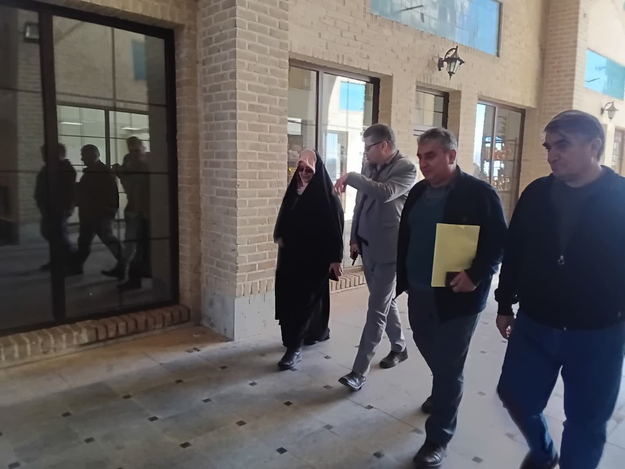 بازدید مدیرکل آموزش و ترویج صنایع‌دستی وزارت میراث‌فرهنگی از کارگاه‌ها و موزه‌های زنجان