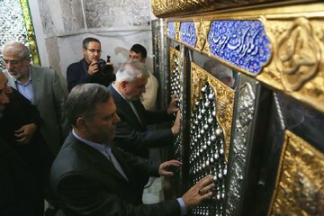 صیانت از اماکن مقدس، اقدام ملی و فرابخشی است/ توسعه گردشگری زیارتی، اولویتی راهبردی