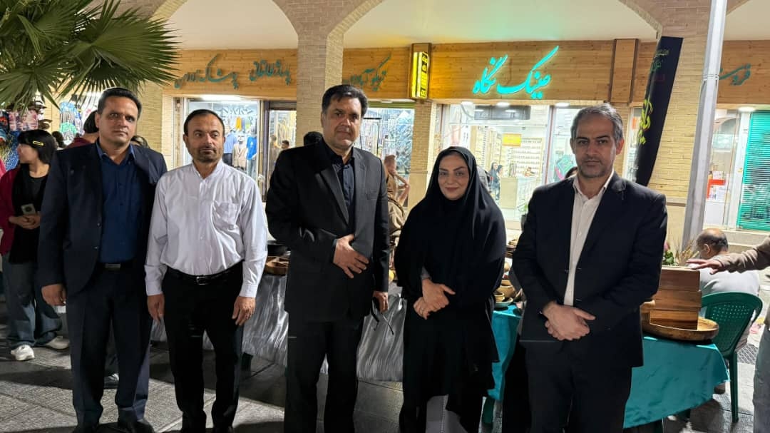 بازارچه بزرگ صنایع‌دستی شهرستان گچساران با هدف حمایت از هنرمندان در حال احداث است/ توسعه زنجیره حمایت از تولیدکنندگان صنایع‌دستی در دستور کار جدی دولت چهاردهم