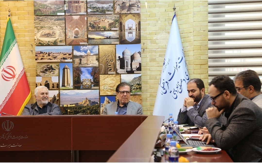 دیدار هیئت‌مدیره انجمن علمی گردشگری ایران با قائم‌مقام وزیر و معاون میراث‌فرهنگی