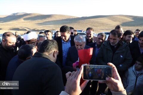 بازدید و جلسه وزیر از زرین غار شهرستان خدابنده