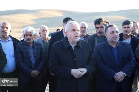 بازدید و جلسه وزیر از زرین غار شهرستان خدابنده