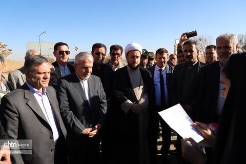 بازدید و جلسه وزیر از زرین غار شهرستان خدابنده