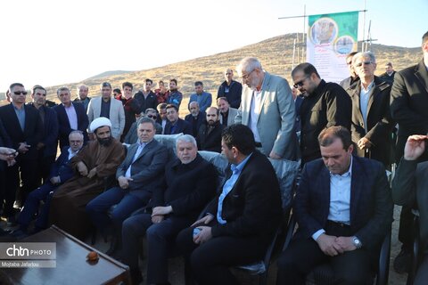 بازدید و جلسه وزیر از زرین غار شهرستان خدابنده