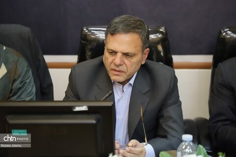 جلسه شورای اداری شهرستان خدابنده به ریاست وزیر میراث‌فرهنگی