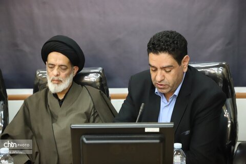 جلسه شورای اداری شهرستان خدابنده به ریاست وزیر میراث‌فرهنگی
