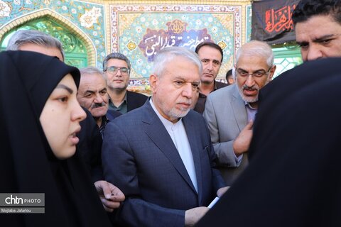 بازدید وزیر میراث‌فرهنگی، گردشگری و صنایع‌دستی از بقعه قیدار نبی