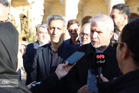 بازدید وزیر میراث‌فرهنگی گردشگری و صنایع‌دستی از سبزه میدان زنجان