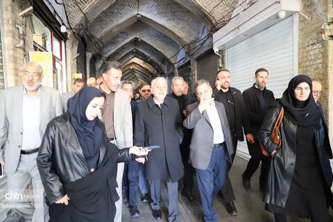 بازدید وزیر میراث‌فرهنگی گردشگری و صنایع‌دستی از سبزه میدان زنجان