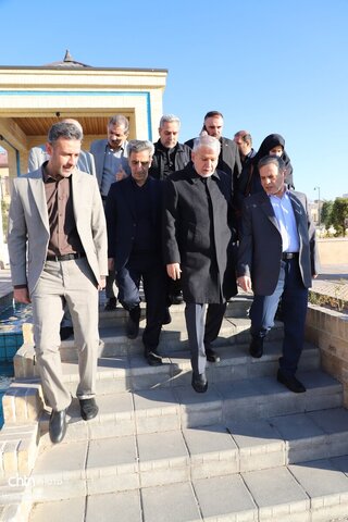 بازدید وزیر میراث‌فرهنگی گردشگری و صنایع‌دستی از سبزه میدان زنجان