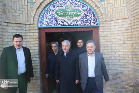 بازدید وزیر میراث‌فرهنگی از موزه مردم شناسی رختشویخانه زنجان