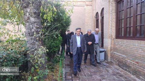 بازدید وزیر میراث‌فرهنگی از موزه مردم شناسی رختشویخانه زنجان