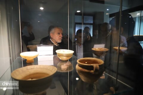 بازدید وزیر میراث‌فرهنگی از موزه باستانشناسی مردان نمکی