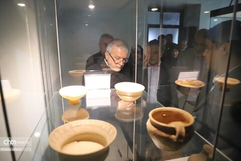 بازدید وزیر میراث‌فرهنگی از موزه باستانشناسی مردان نمکی