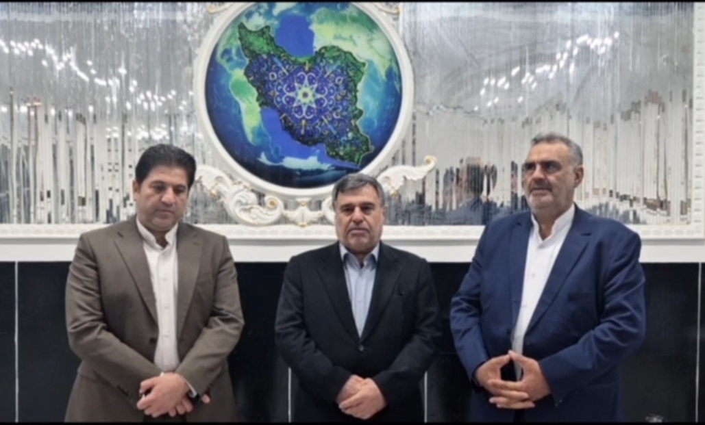 نماینده مردم ایلام از ظرفیت‌های اقامتی شهرک قدس و مهدی‌آباد شهر ایلام بازدید کرد