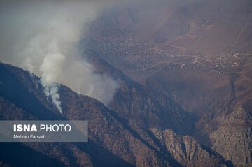 امدادرسانی بخش خصوصی گردشگری در آتش‌سوزی چالوس