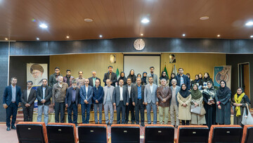 پنل تخصصی نخستین همایش زنجیره ارزش سفال و سرامیک لالجین