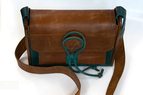 آثار منتخب هشتمین دوره داوری «مهر اصالت ملی» در همدان