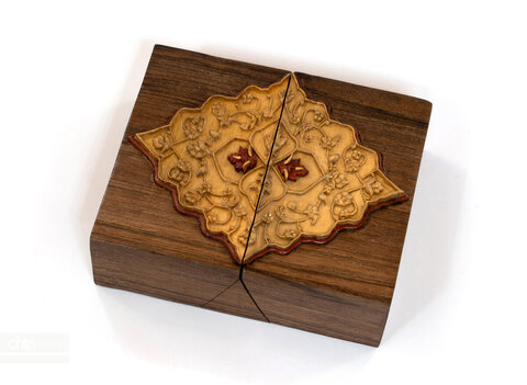 آثار منتخب هشتمین دوره داوری «مهر اصالت ملی» در همدان