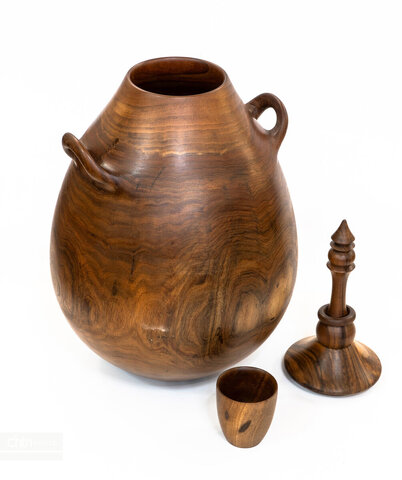 آثار منتخب هشتمین دوره داوری «مهر اصالت ملی» در همدان