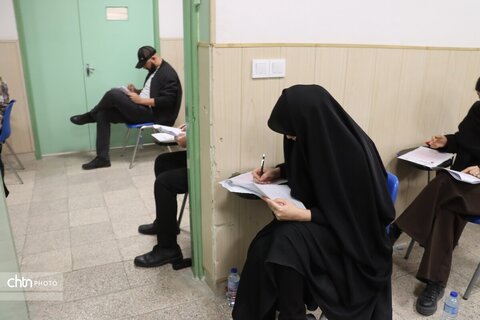 آزمون جامع هماهنگ دوره‌های کوتاه‌مدت گردشگری در سراسر کشور همزمان در خراسان رضوی برگزارشد