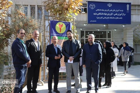 آزمون جامع هماهنگ دوره‌های کوتاه‌مدت گردشگری در سراسر کشور همزمان در خراسان رضوی برگزارشد