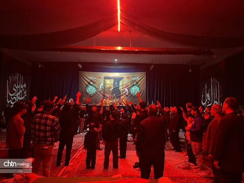 مراسم عزاداری فاطمی با حضور شهید گمنام در حسینیه اعظم هلال رضوی ارومیه