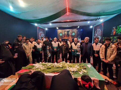 مراسم عزاداری فاطمی با حضور شهید گمنام در حسینیه اعظم هلال رضوی ارومیه