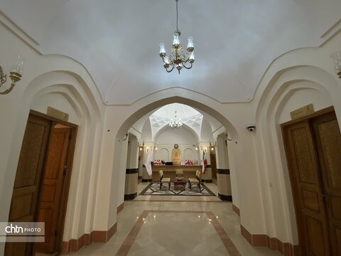 بازدید مدیرعامل صندوق احیا از مجموعه پردیسان ابرکوه