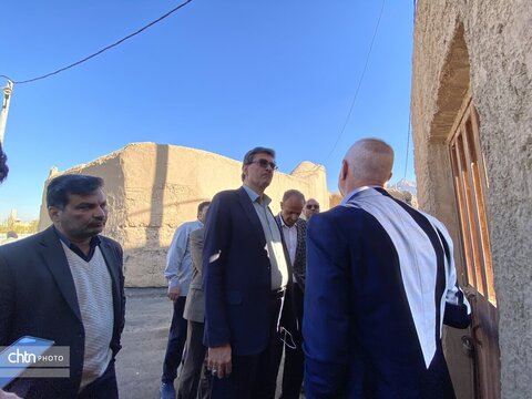 بازدید مدیرعامل صندوق احیا از مجموعه باغ صدری تفت