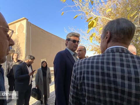 بازدید مدیرعامل صندوق احیا از مجموعه باغ صدری تفت