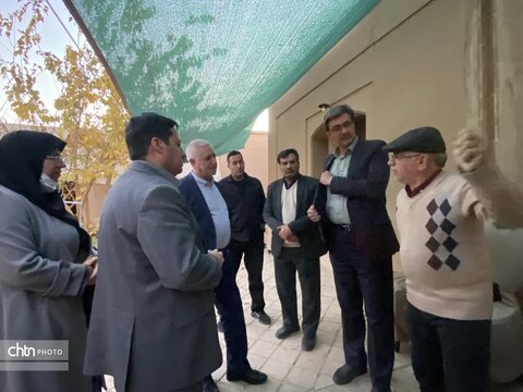 بازدید برزین ضرغامی مدیر عامل صندوق احیا و بهره برداری از اماکن تاریخی و فرهنگی و هیئت همراه از مجموعه میراث جهانی باغ پهلوانپور و سوییت های اقامتی مجموعه