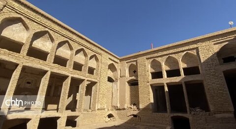 بازدید مدیرعامل صندوق احیا و بهره‌برداری از اماکن تاریخی و فرهنگی کشور  از بناهای تاریخی در شهرستان یزد