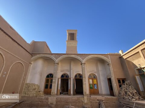 بازدید مدیرعامل صندوق احیا و بهره‌برداری از اماکن تاریخی و فرهنگی کشور  از بناهای تاریخی در شهرستان یزد