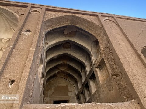 بازدید مدیرعامل صندوق احیا و بهره‌برداری از اماکن تاریخی و فرهنگی کشور  از بناهای تاریخی در شهرستان یزد