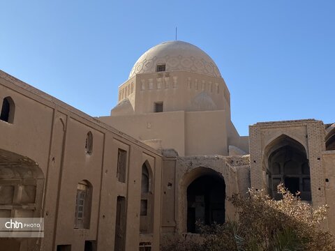 بازدید مدیرعامل صندوق احیا و بهره‌برداری از اماکن تاریخی و فرهنگی کشور  از بناهای تاریخی در شهرستان یزد