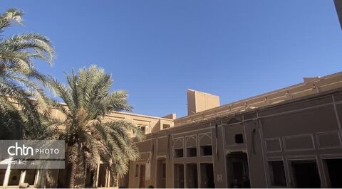 بازدید برزین ضرغامی مدیر عامل صندوق احیا و بهره برداری از اماکن تاریخی و فرهنگی و هیئت همراه از مجموعه حجت آباد وزیر