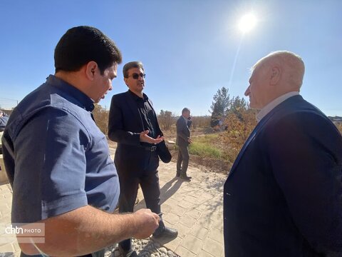 بازدید برزین ضرغامی مدیر عامل صندوق احیا و بهره برداری از اماکن تاریخی و فرهنگی و هیئت همراه از مجموعه حجت آباد وزیر